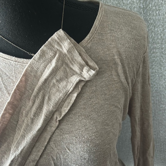 White House Black Market Tan Fitted Ribbed Blouse - Picture 4 of 4